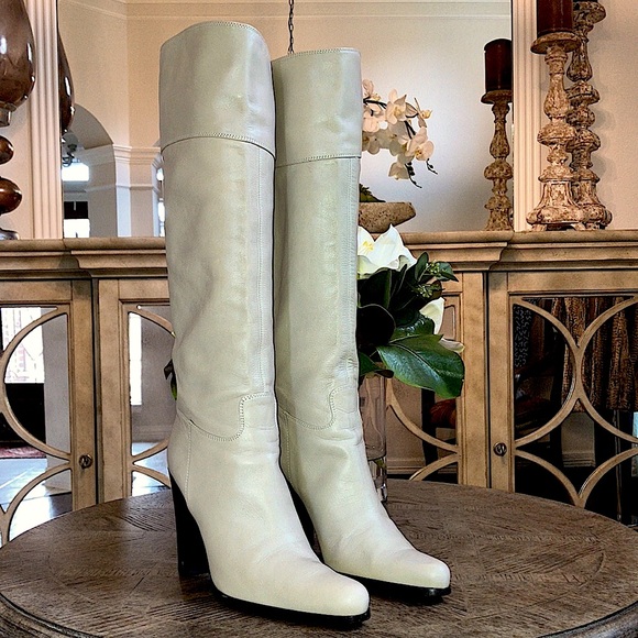 Sergio Rossi Shoes - Sergio Rossi Lamb Leather Heeled Boots